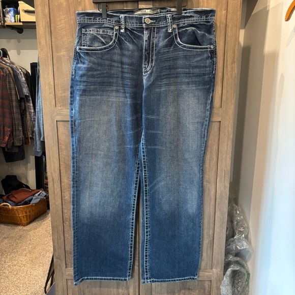 BKE 38R Relaxed Fit Dark Blue Jeans flap back pockets 31 inseam - Picture 1 of 10